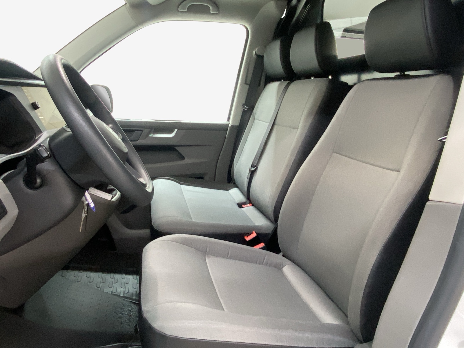 VW T6.1 2.0 TDI 4Motion-image-7