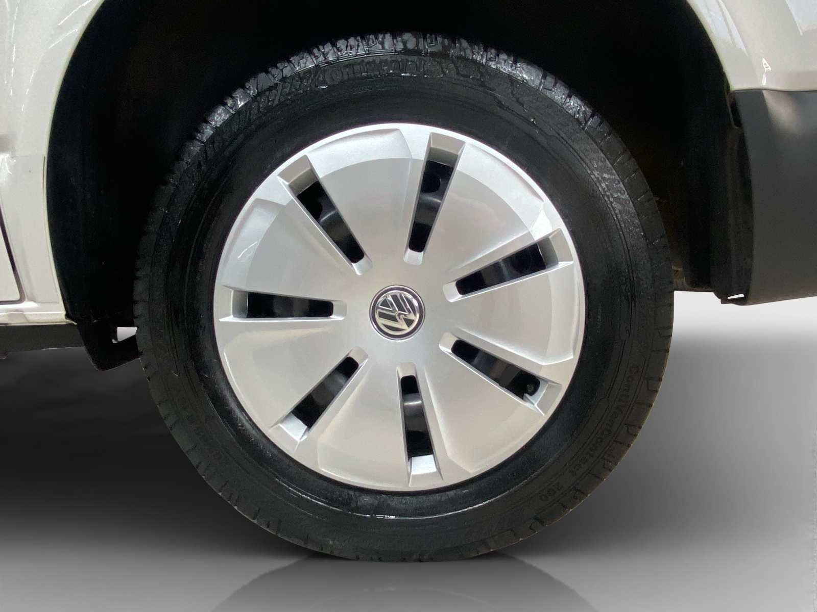 VW T6.1 2.0 TDI 4Motion-image-15