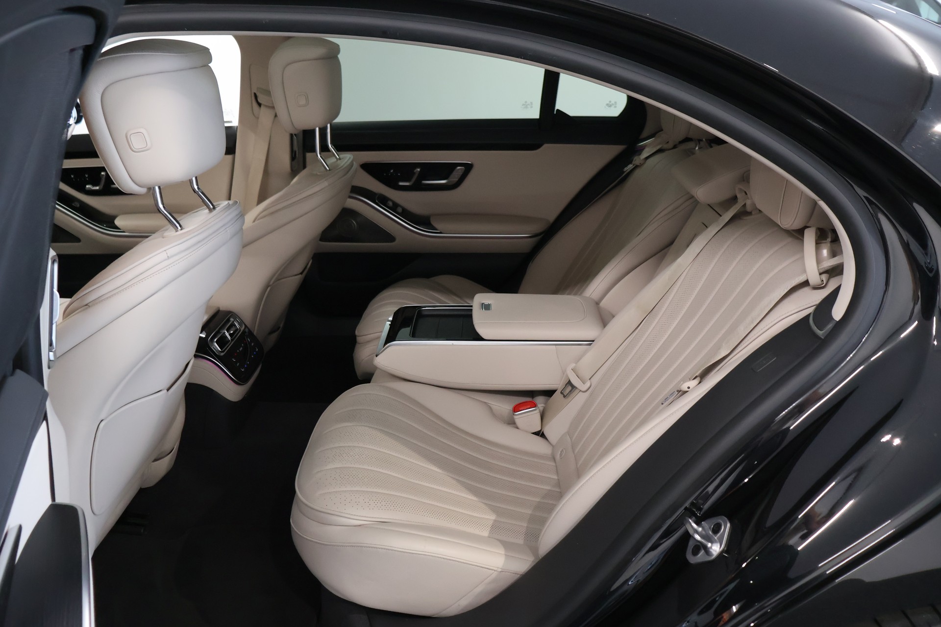 MERCEDES-BENZ S 350 d L 4Matic 9G-Tronic-image-11