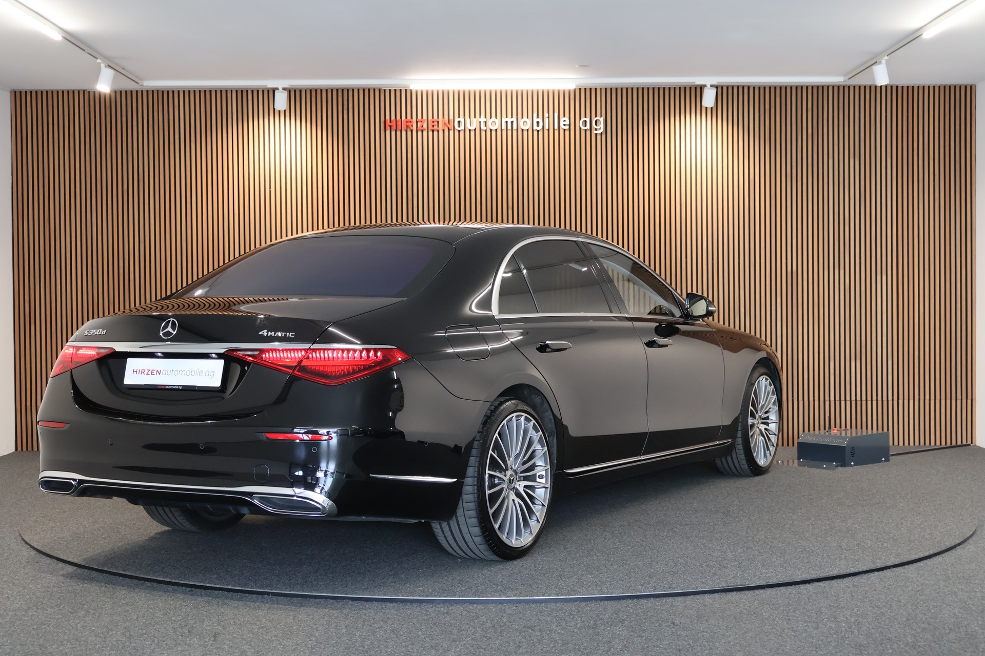 MERCEDES-BENZ S 350 d L 4Matic 9G-Tronic-image-4