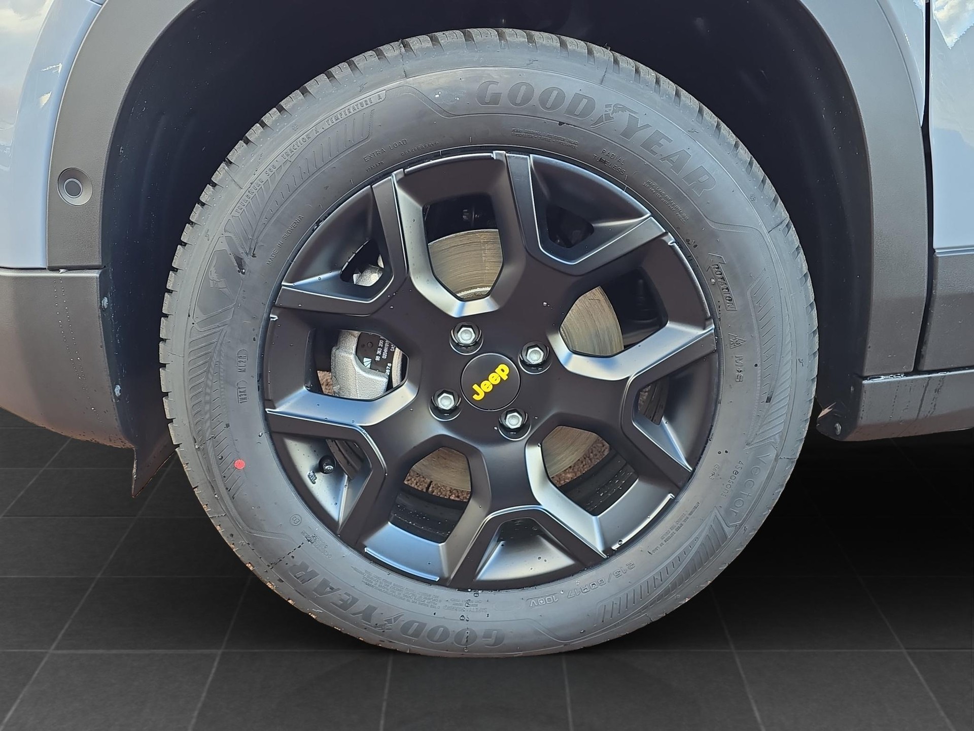 JEEP Avenger 1.2 MHEV The North Face 4xe-image-14