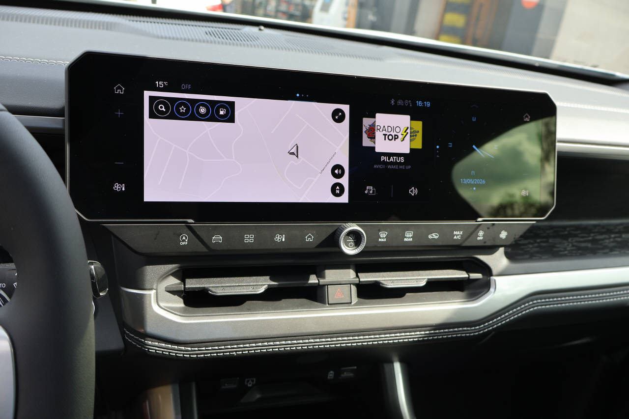 JEEP Compass 1.2 MHEV First Edition-image-13