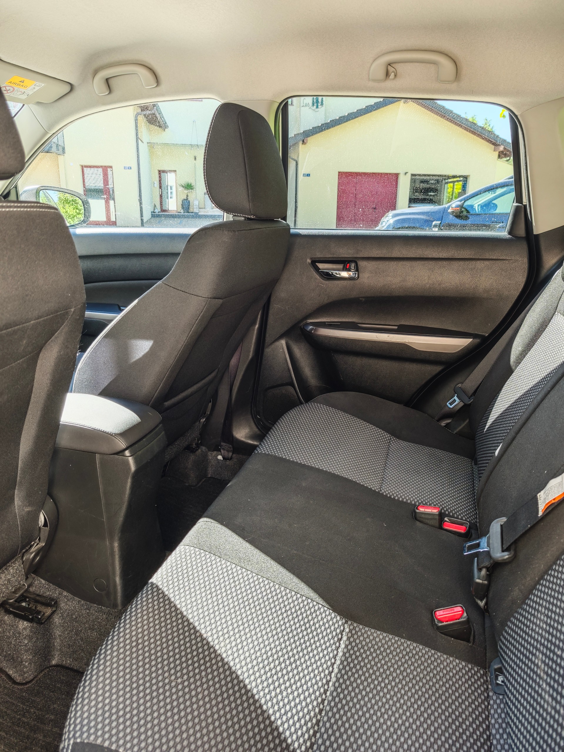 SUZUKI 1.4 T Compact Top Hybrid 4x4-image-4