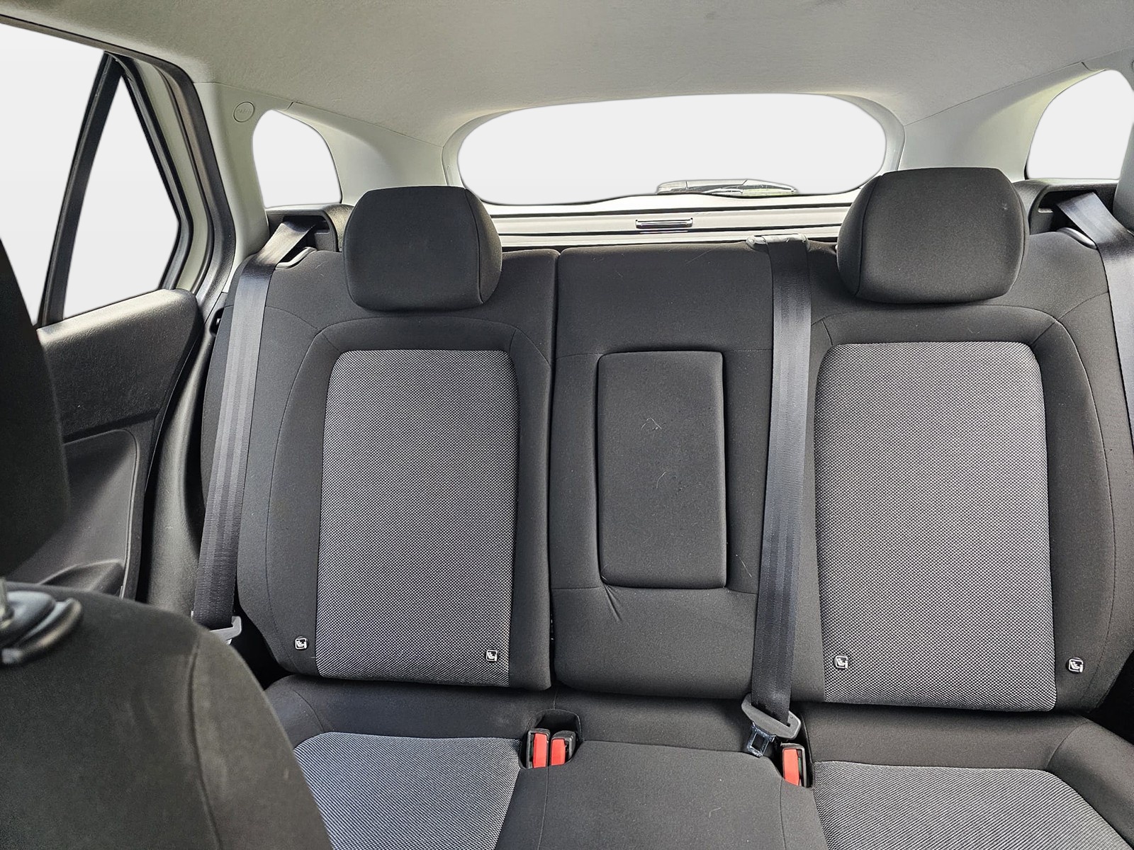 FIAT Tipo 1.4T Station Wagon Street-image-11