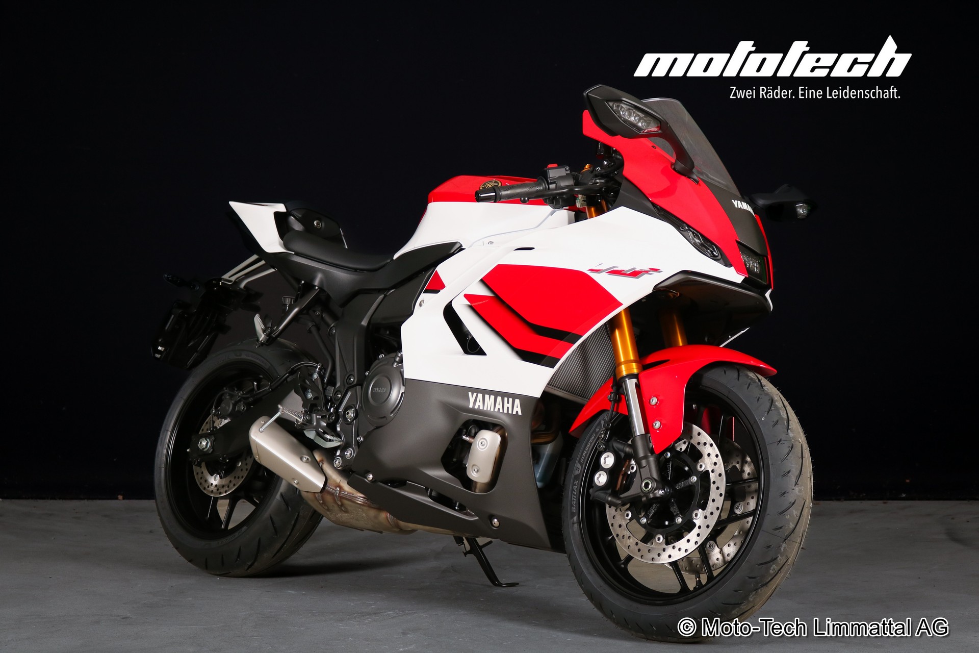 YAMAHA YZF-R7 (35kW) 70THN ANNIVERSARY-showroom-element-1