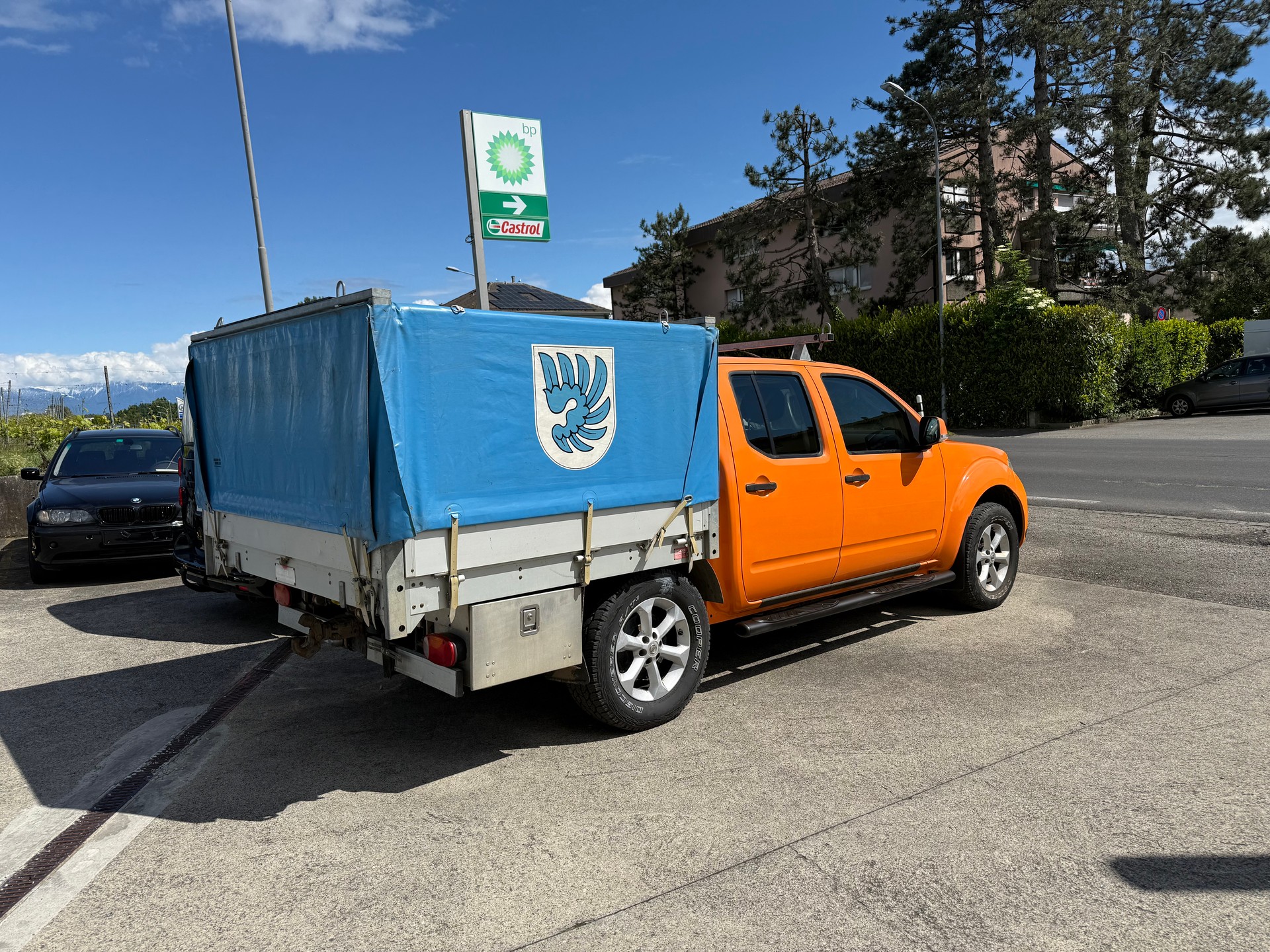 NISSAN Navara Double Cab SE 2.5 dCi 4WD Automat-image-8
