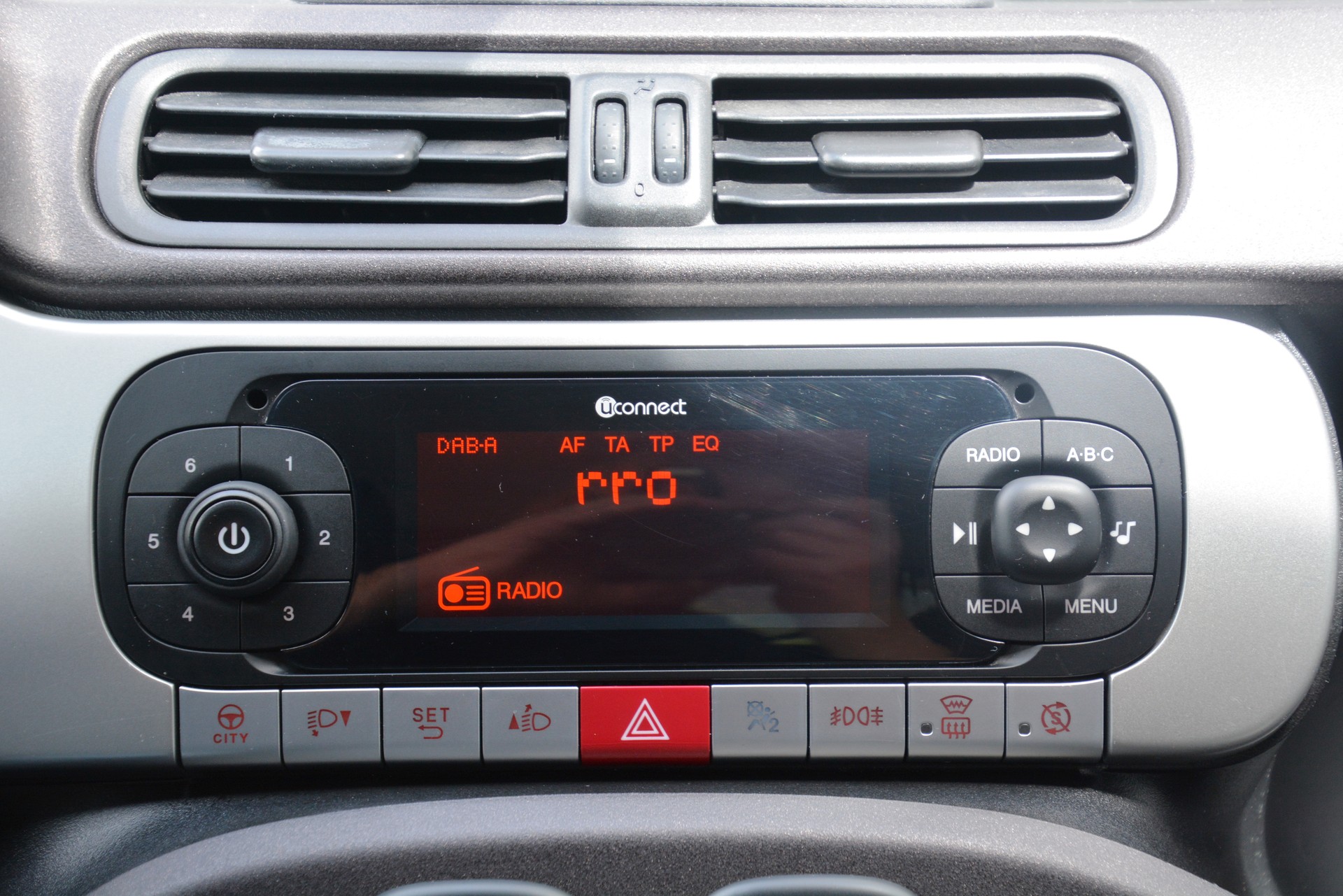 FIAT Panda 0.9 Twinair Turbo Cross 4x4-image-8