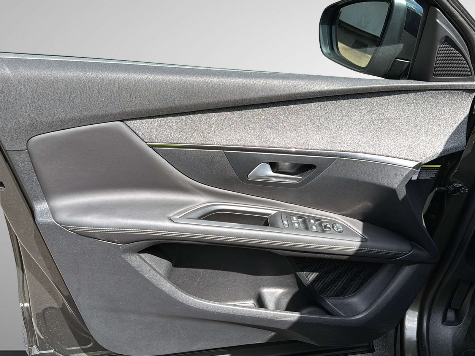 PEUGEOT 3008 1.6 THP GT Line EAT-image-18
