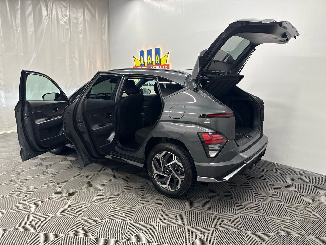 HYUNDAI Kona 1.6 GDi HEV N Line DCT-image-13