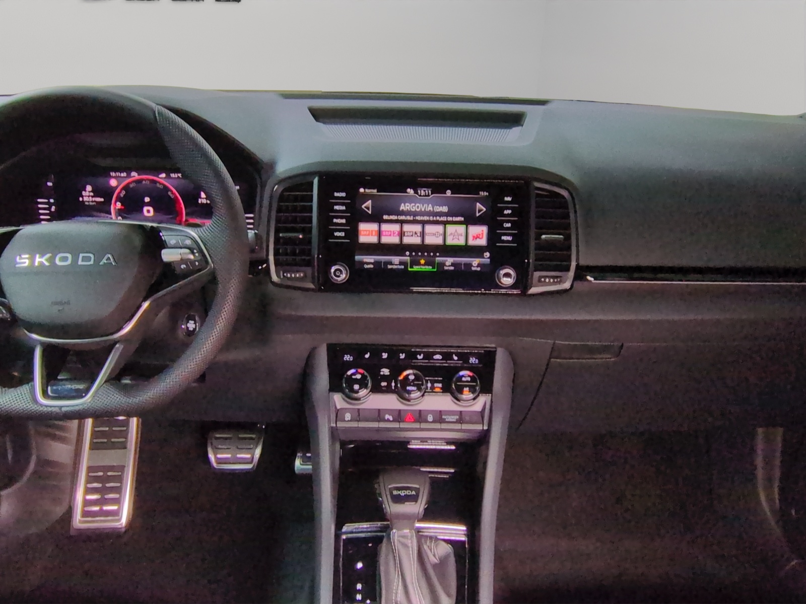 SKODA Karoq 1.5 TSI SportLine DSG-image-7