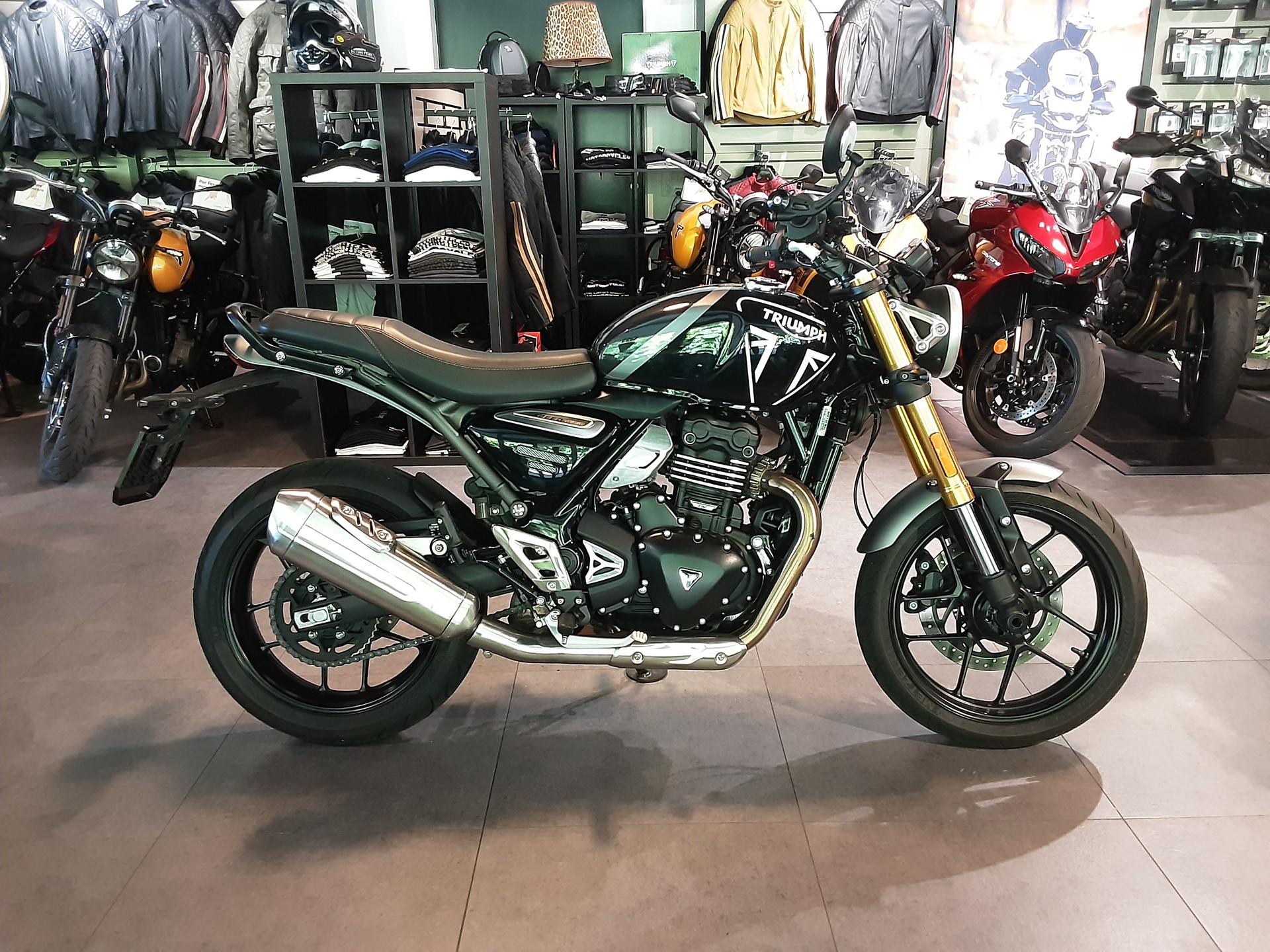 TRIUMPH Speed 400