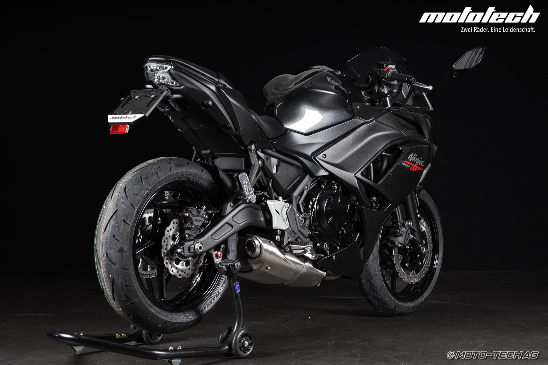 KAWASAKI Ninja 650 MY26 (35kW) STAGE 1-showroom-element-2