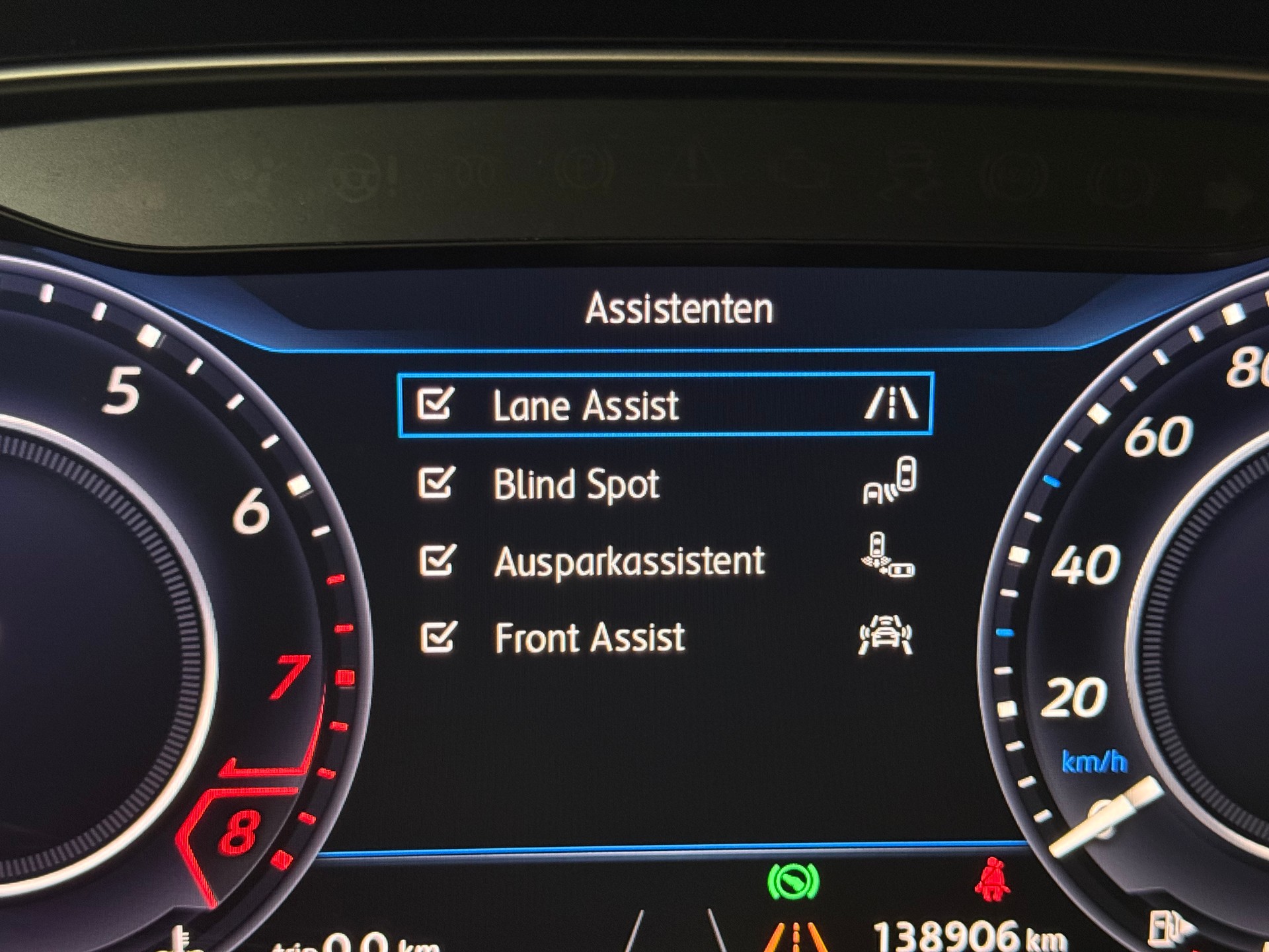 VW Golf 2.0 TSI R 4Motion DSG-image-15