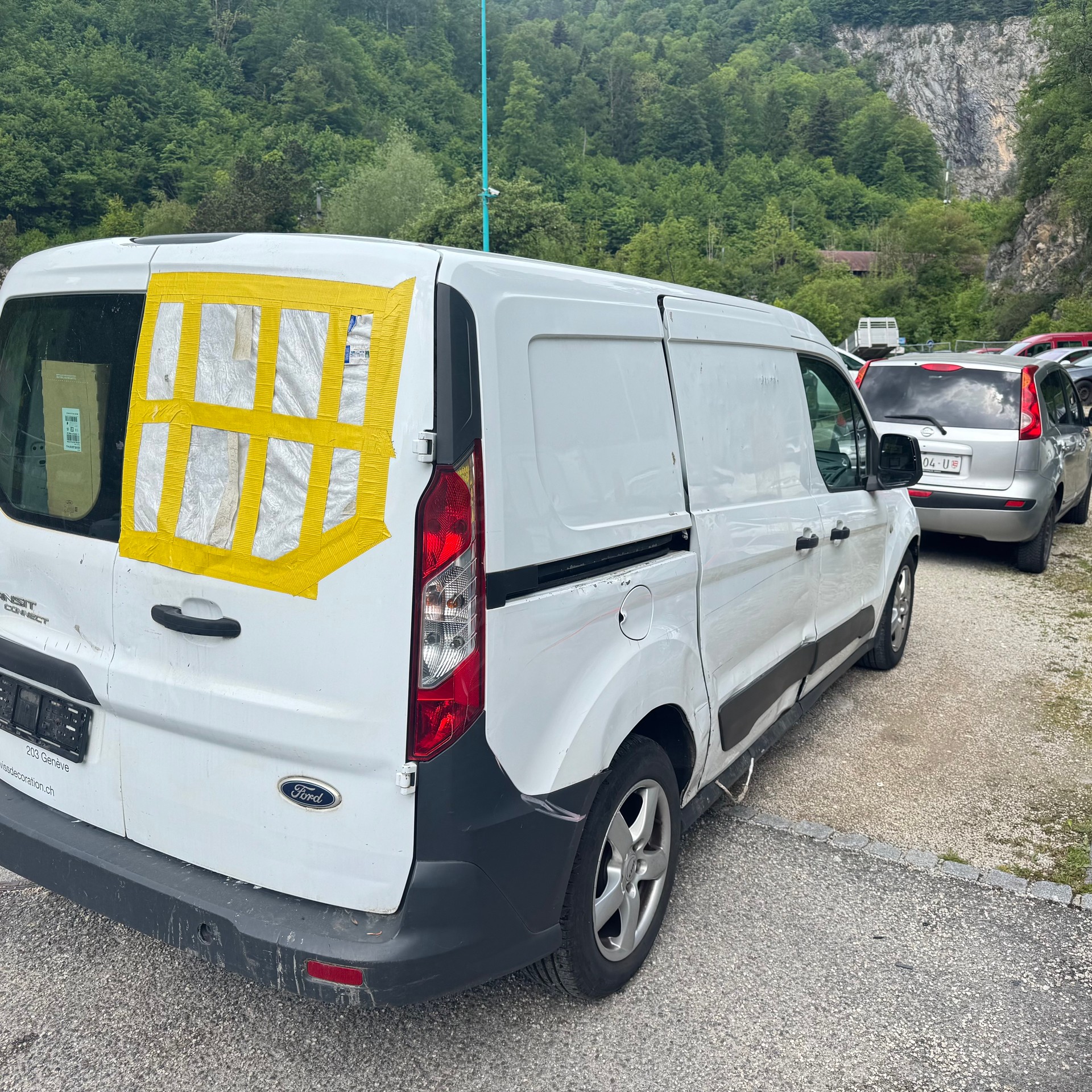 FORD Transit Connect Van T230 1.6 TDCi Trend-image-3