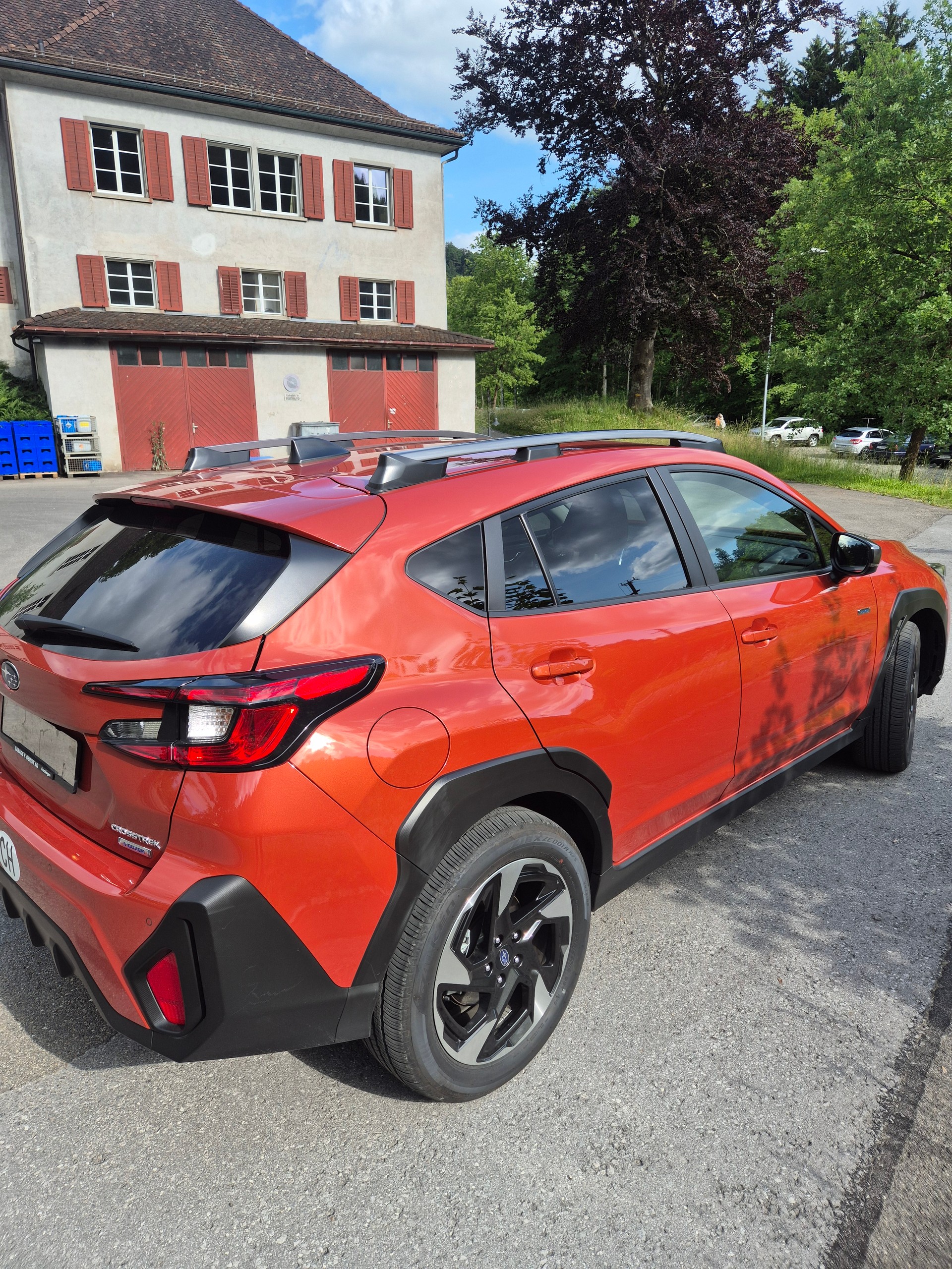 SUBARU Crosstrek 2.0 e-Boxer Swiss Plus AWD Lineartronic-image-4