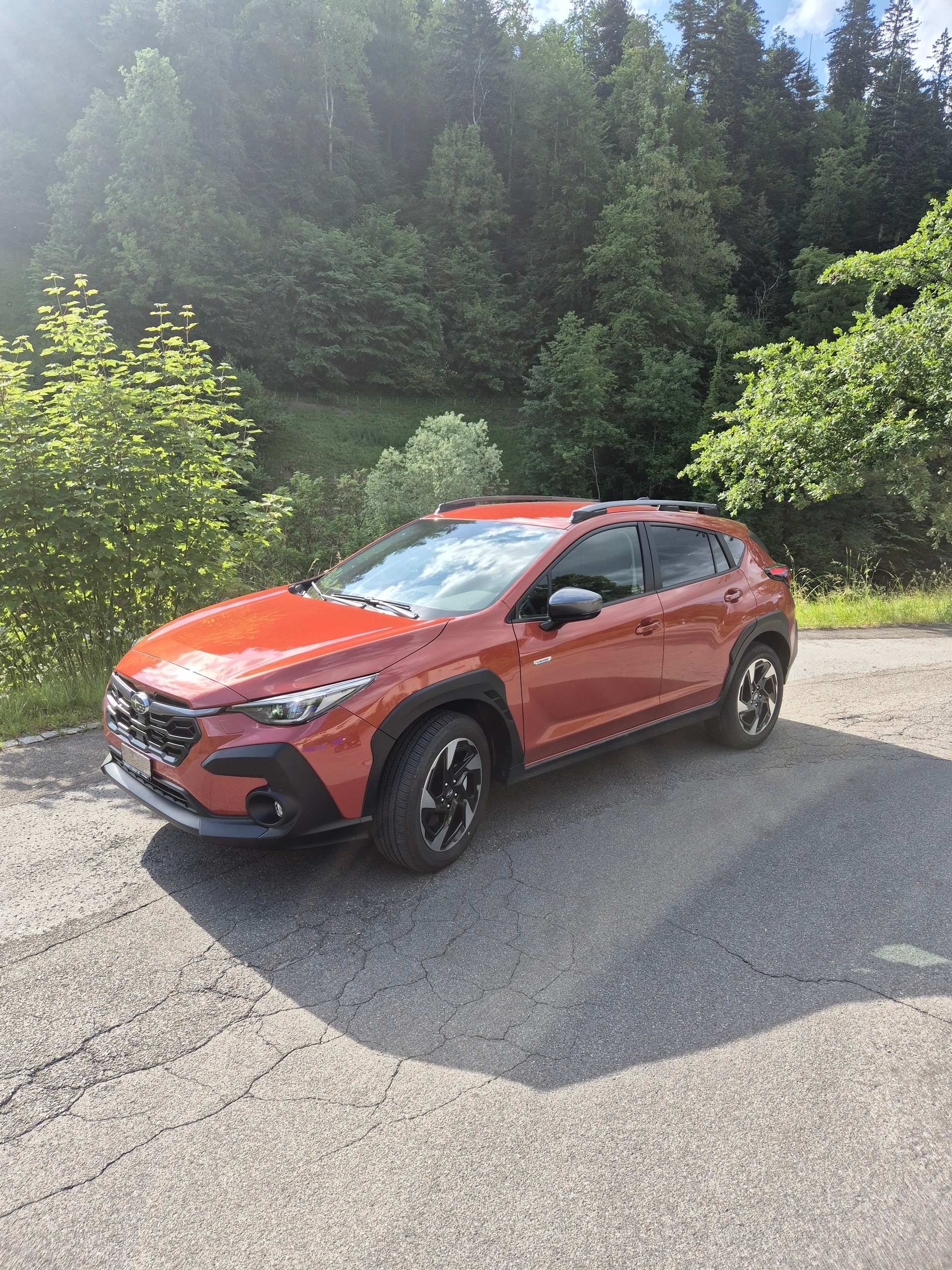 SUBARU Crosstrek 2.0 e-Boxer Swiss Plus AWD Lineartronic-image-0