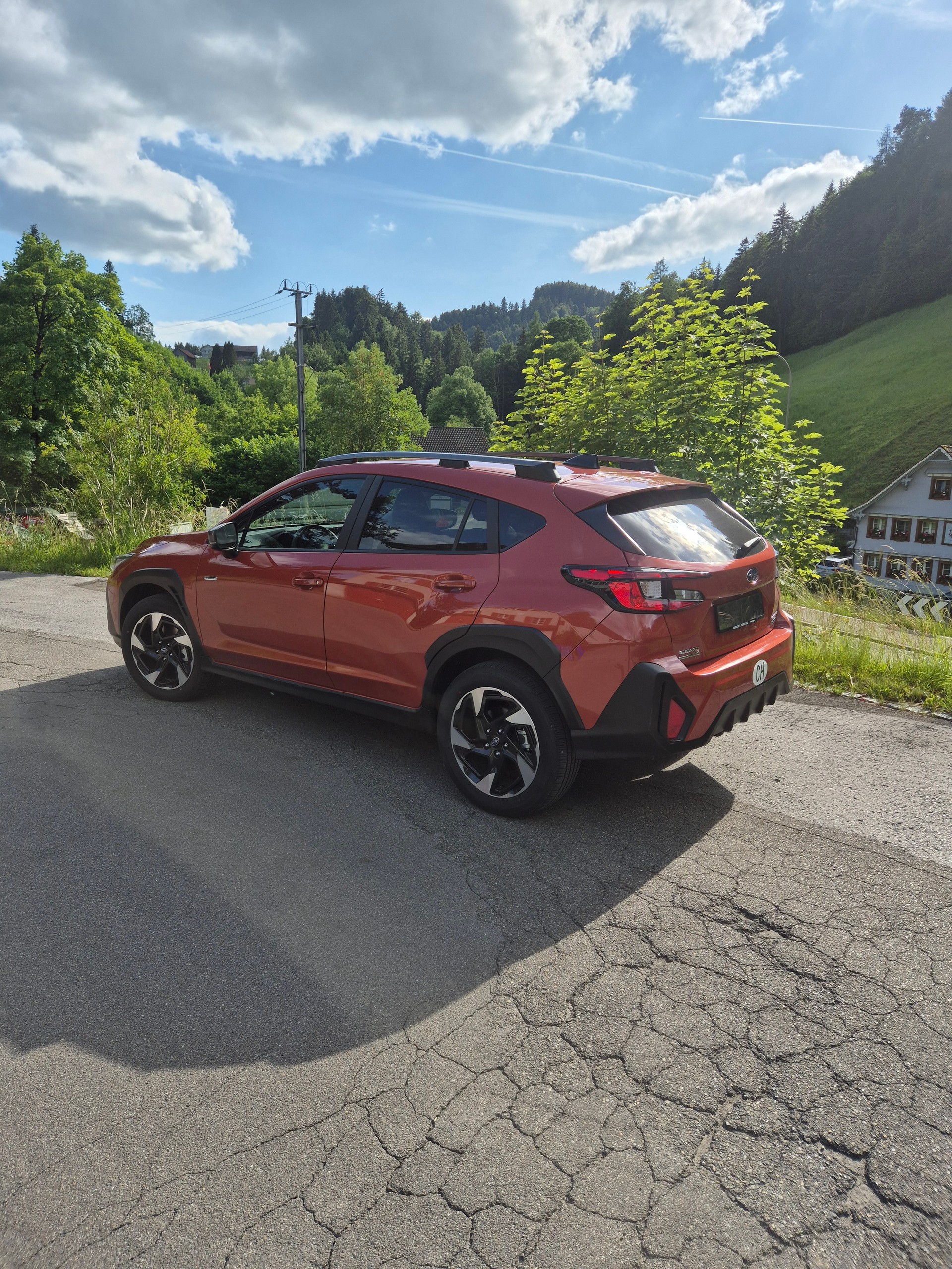 SUBARU Crosstrek 2.0 e-Boxer Swiss Plus AWD Lineartronic-image-6