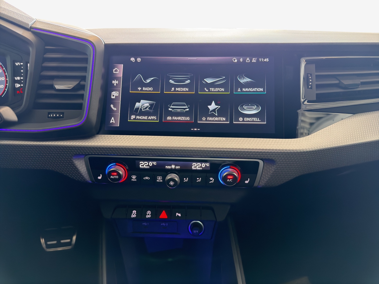 AUDI A1 Sportback 30 TFSI S Line Attraction S-tronic-image-10