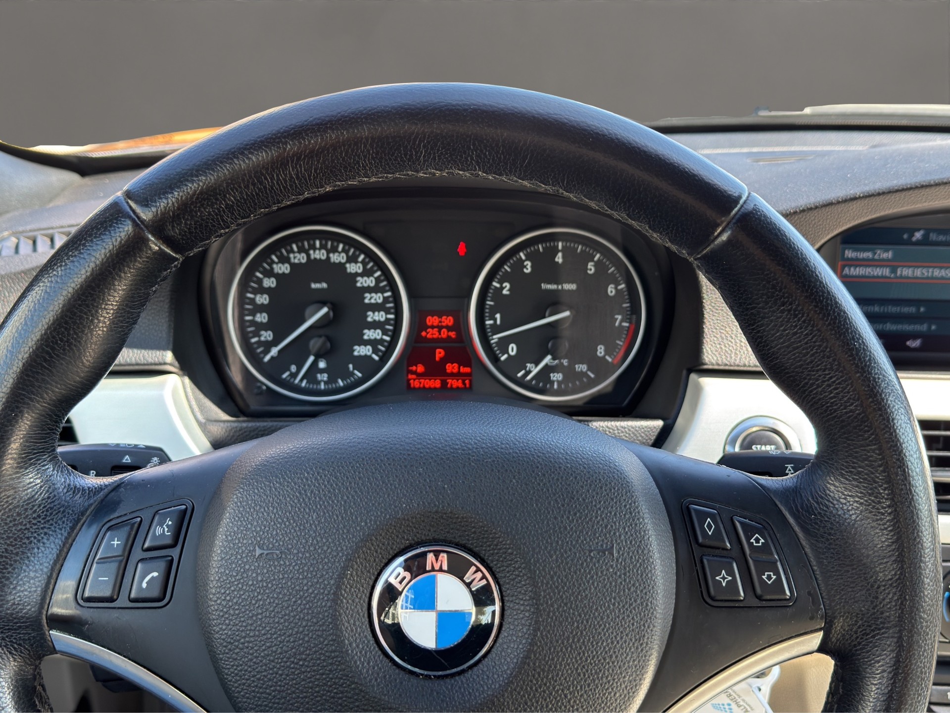 BMW 325i Cabriolet Steptronic-image-20