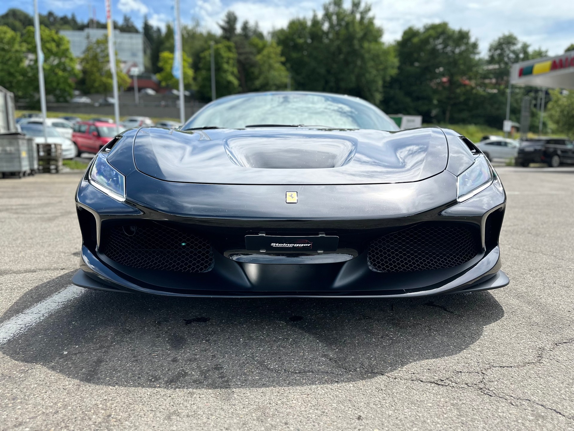 FERRARI F8 Tributo ° Nero Daytona Black + Giallo Modena °-image-3