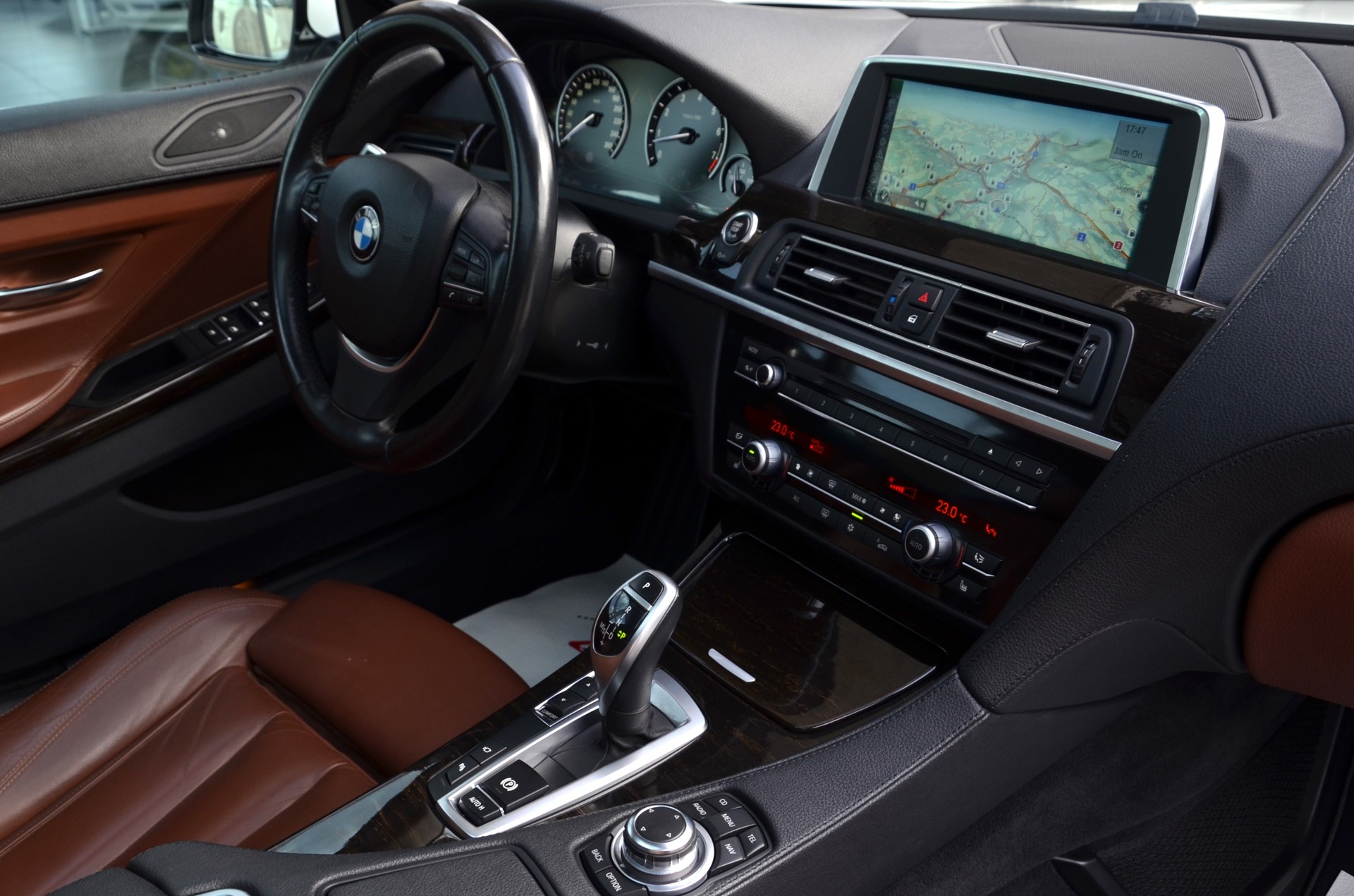 BMW 640i Gran Coupé*Frisch ab MFK*-image-12