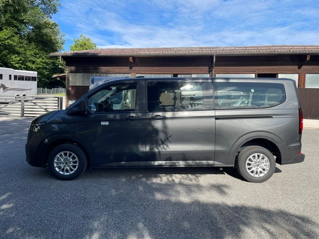 VW Caravelle 2.0 TDI LWB Aut 8-image-0