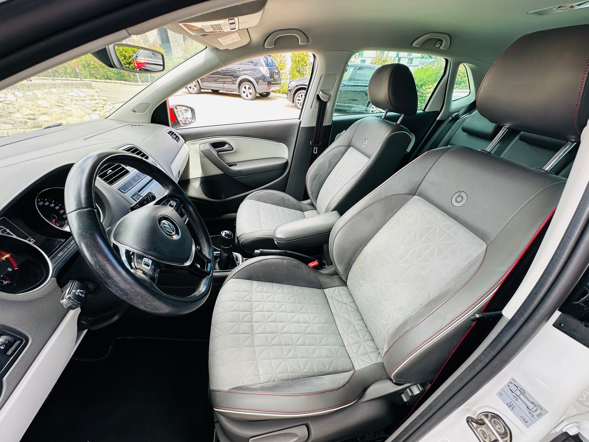 VW Polo 1.0 TSI BMT Beats-image-11