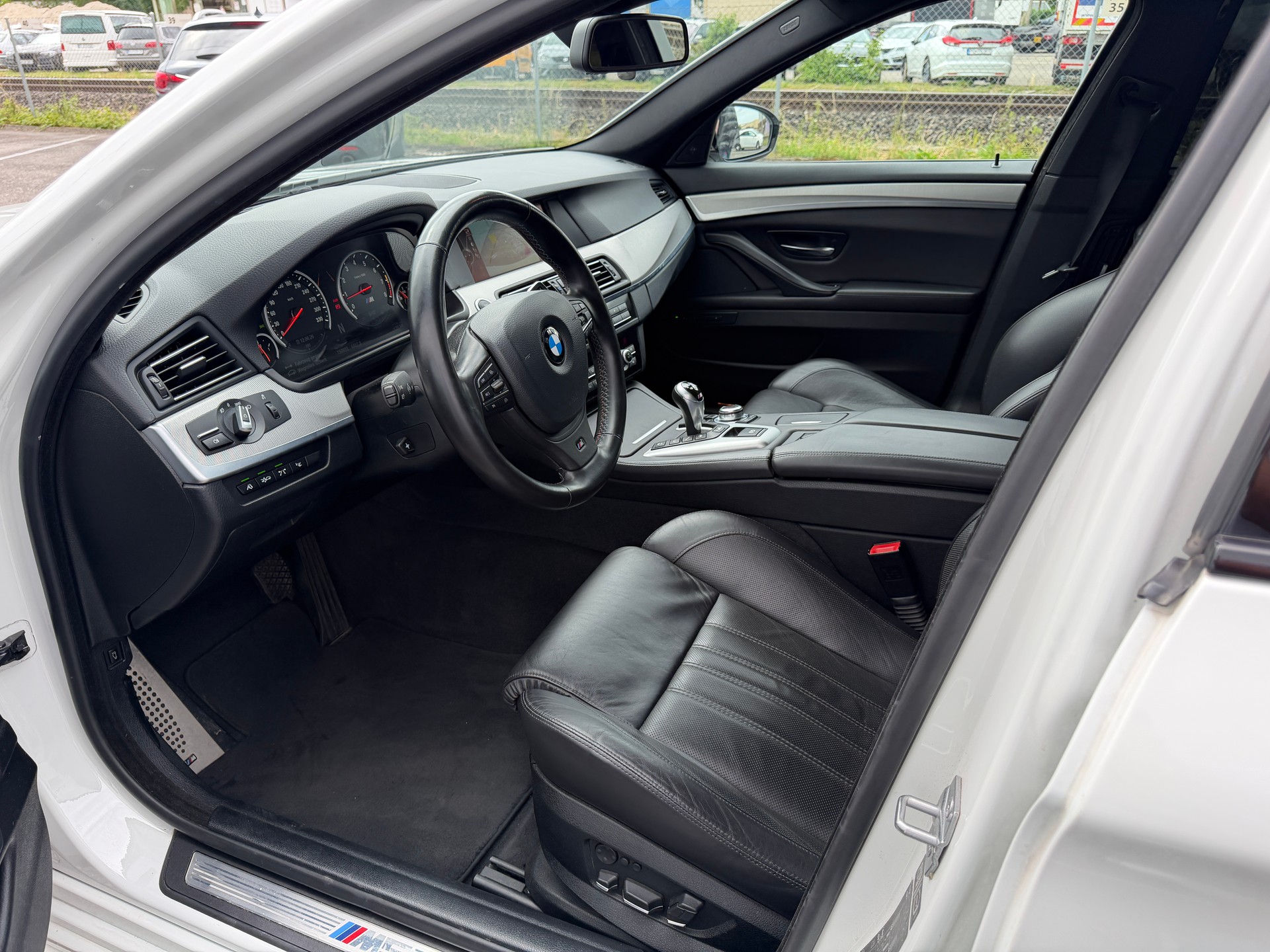 BMW M5 Drivelogic-image-10