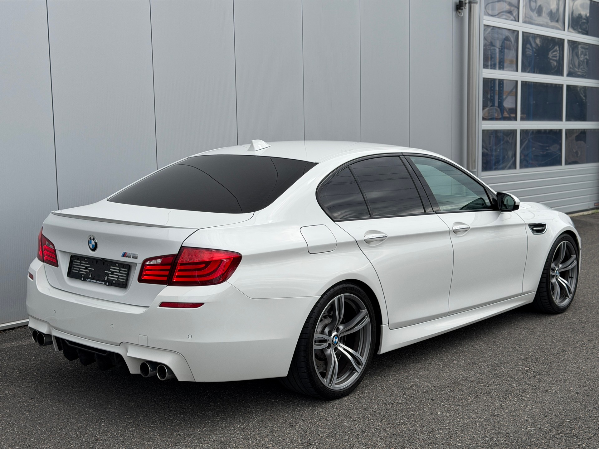 BMW M5 Drivelogic-image-3