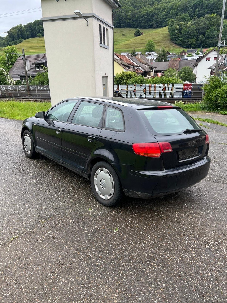 AUDI A3 Sportback 2.0 TDI Attraction-image-7