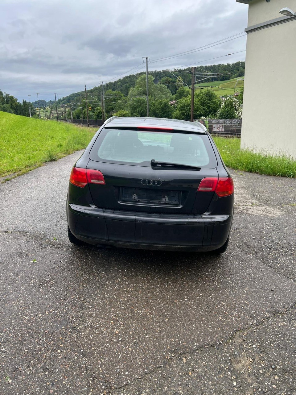 AUDI A3 Sportback 2.0 TDI Attraction-image-3