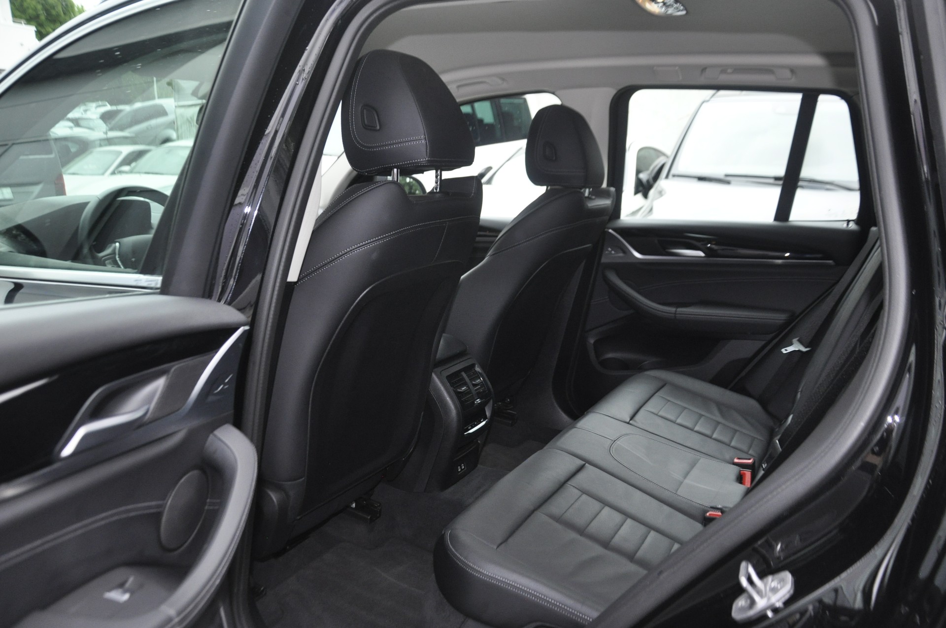 BMW X3 xDrive 30e I Anhängerkupplung-image-6