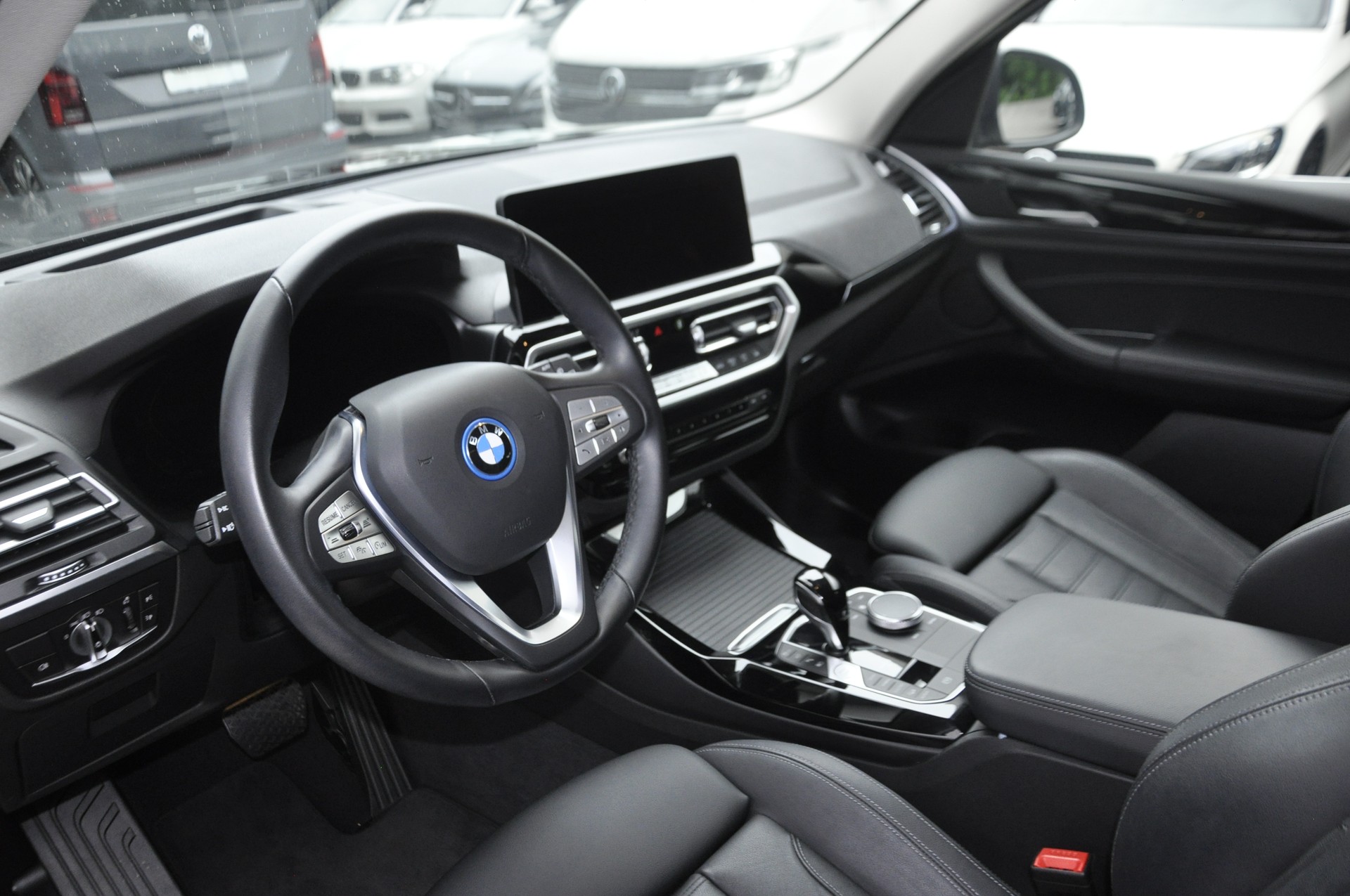 BMW X3 xDrive 30e I Anhängerkupplung-image-5