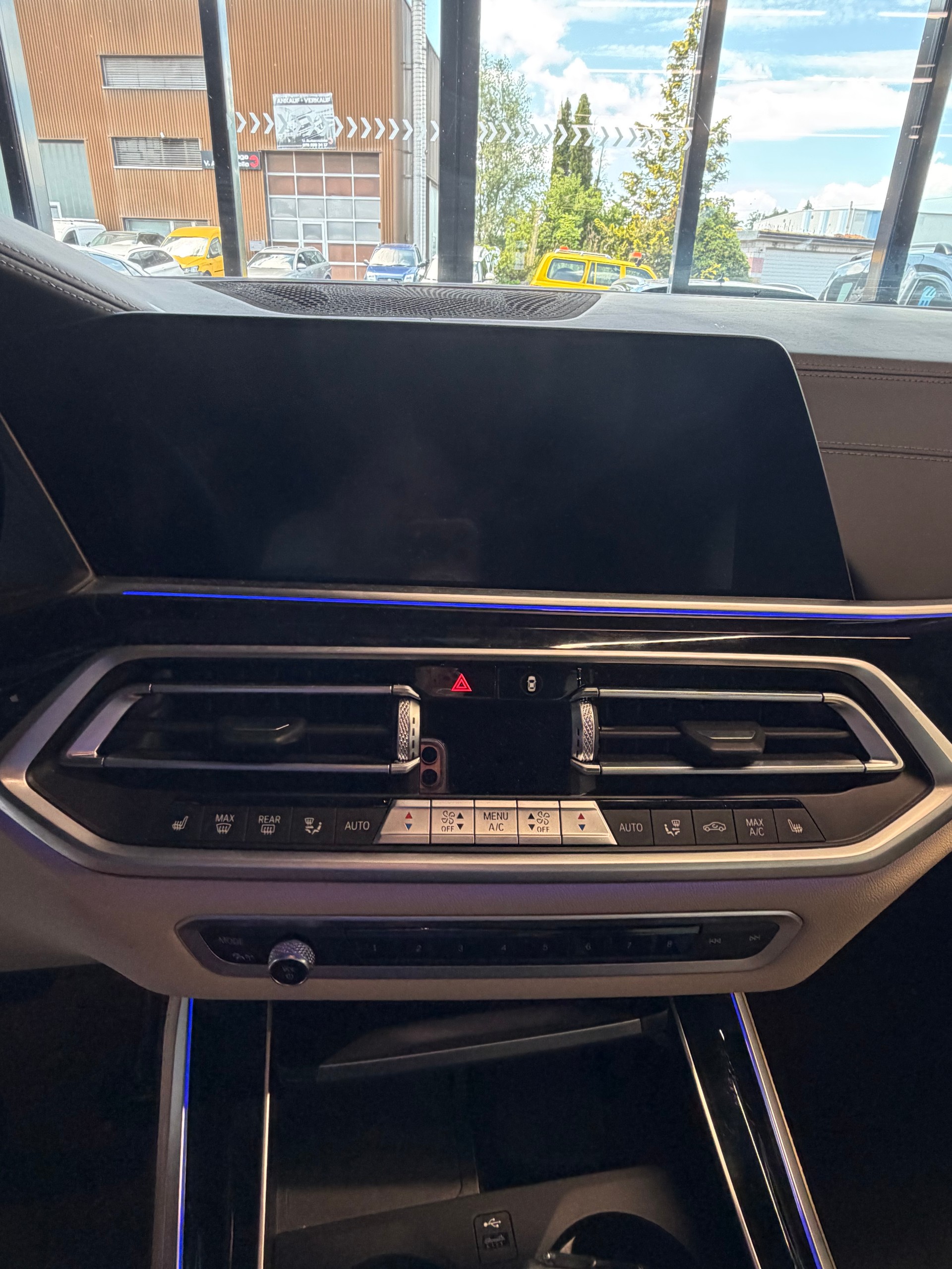 BMW X5 xDrive 48V 40i M Sport Steptronic-image-14