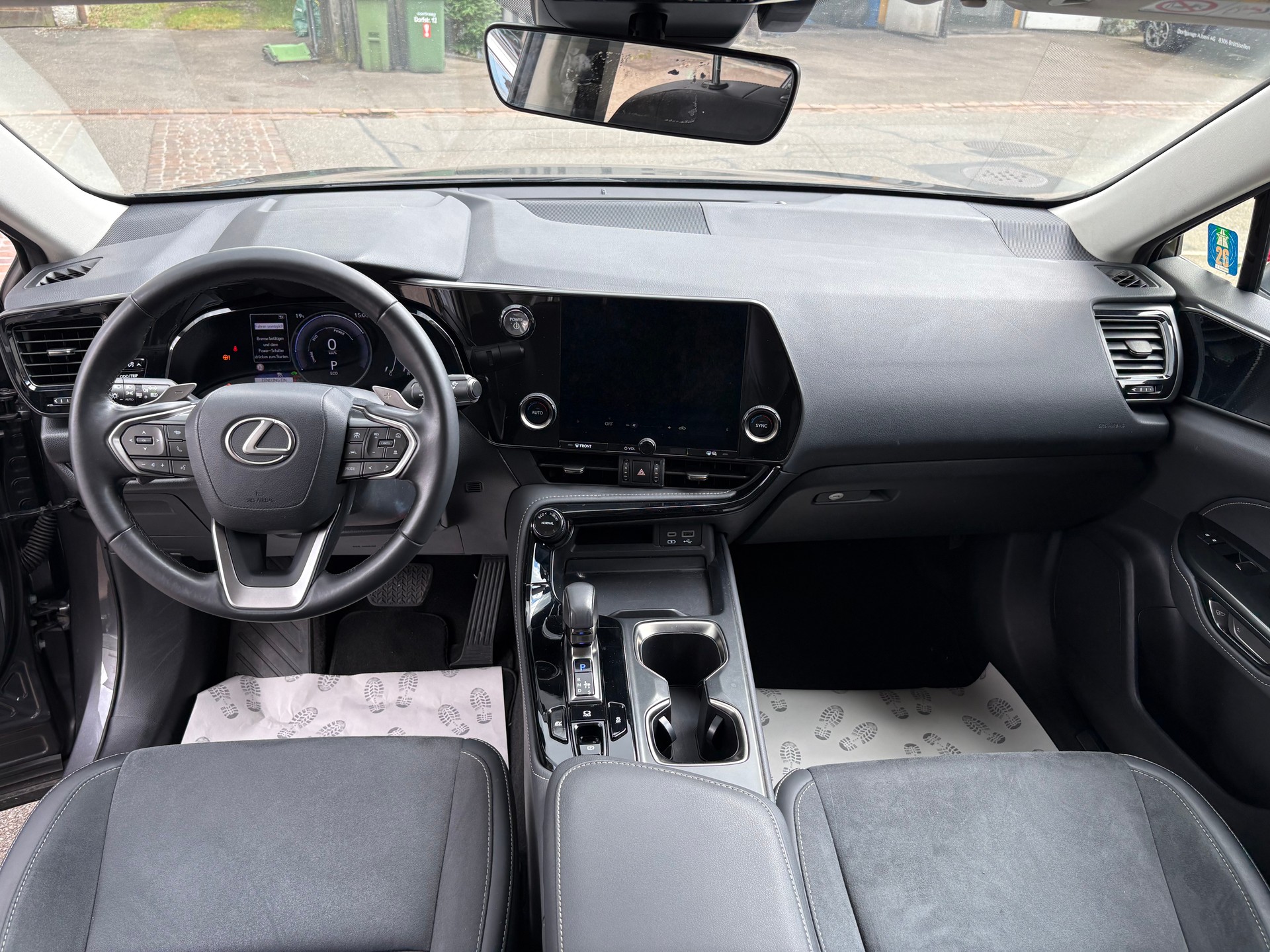 LEXUS NX 350h FWD Impression-image-7