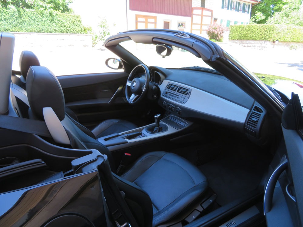 BMW Z4 3.0i Roadster-image-6