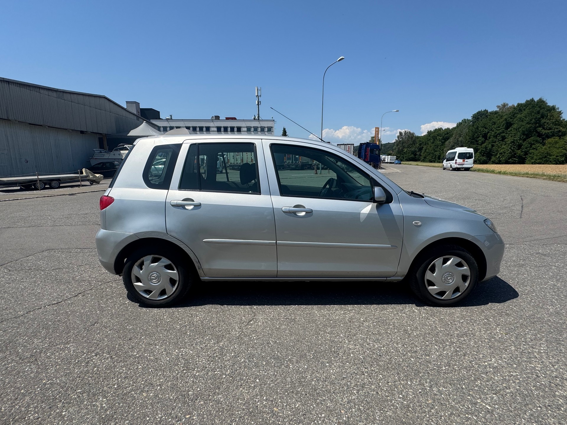 MAZDA 2 1.4i 16V Exclusive-image-8
