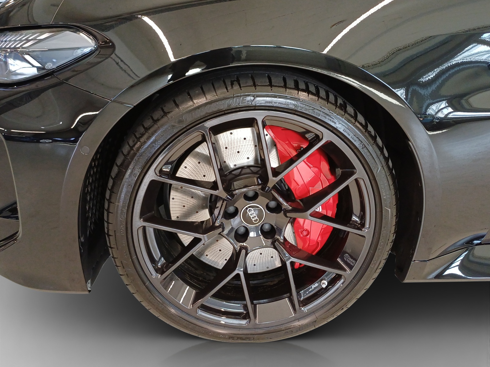 AUDI RS 5 Avant TFSI 470 kW Tiptronic quattro-image-13