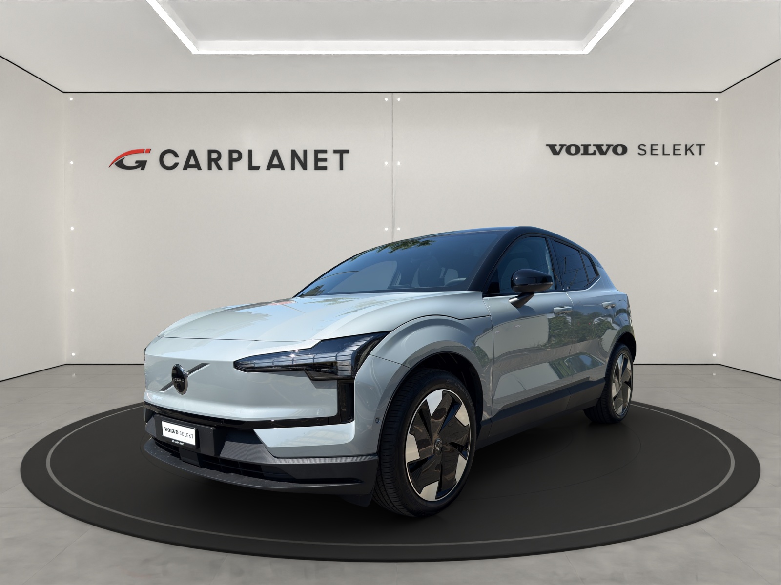 VOLVO EX30 E60 Twin Ultra Performance AWD-image-0