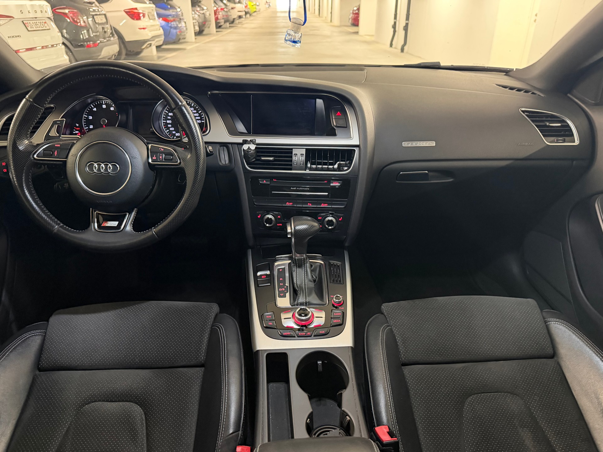 AUDI A5 Sportback 2.0 TFSI quattro S-tronic-image-12