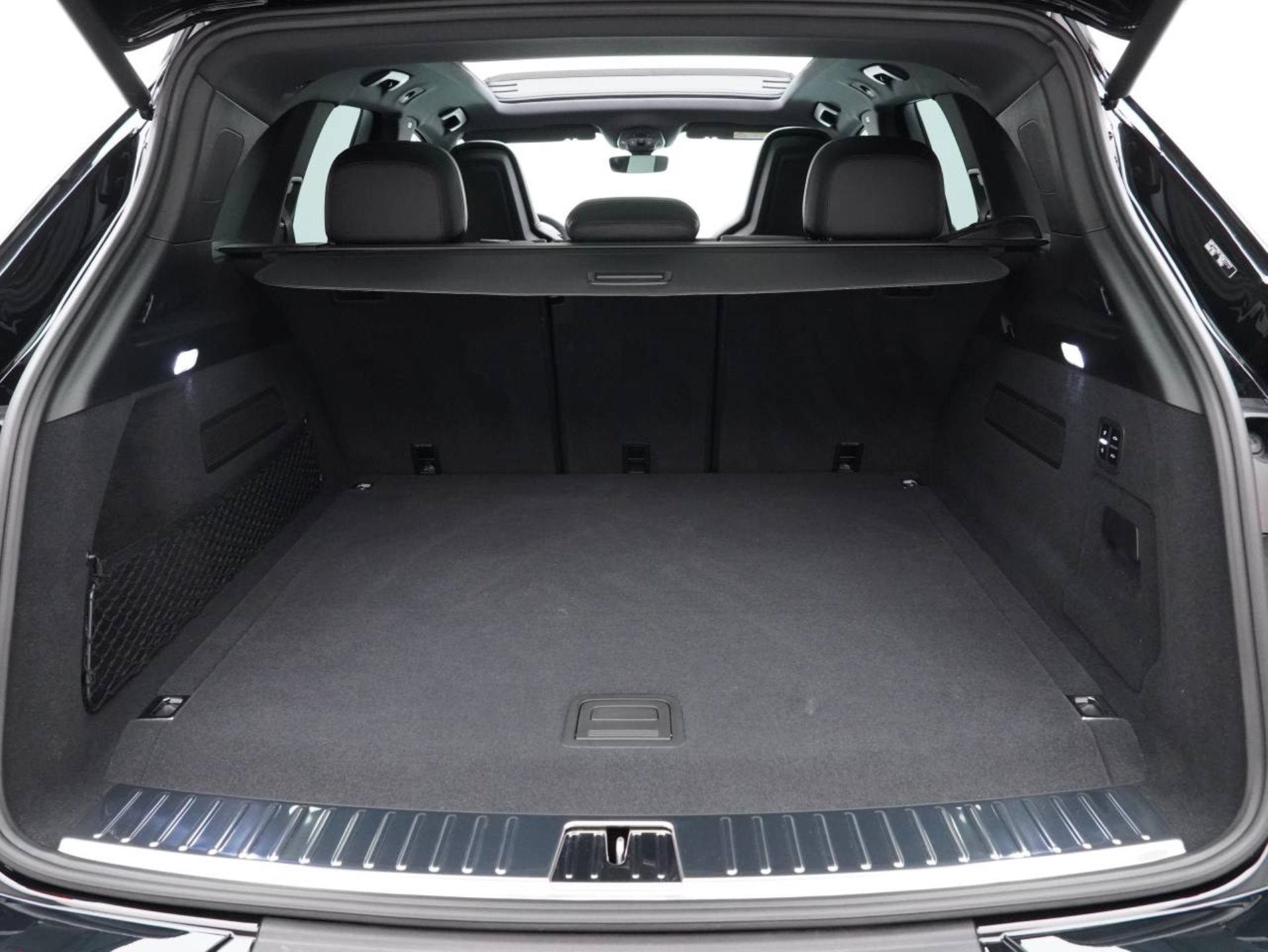 PORSCHE Cayenne S E-Hybrid-image-31