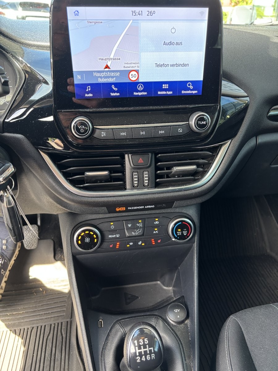 FORD Fiesta 1.0 EcoB 100 Cool & Connect-image-4