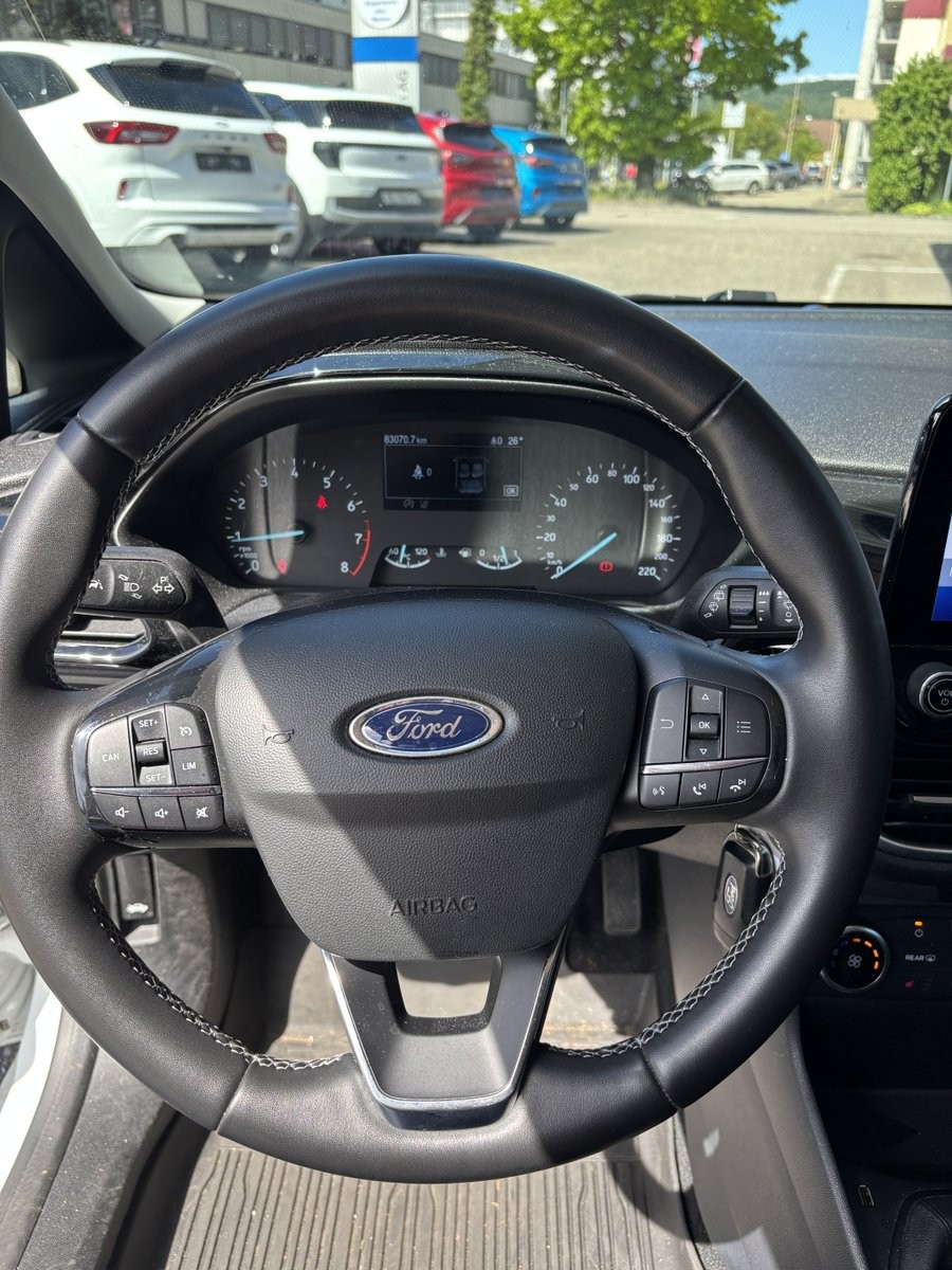 FORD Fiesta 1.0 EcoB 100 Cool & Connect-image-3