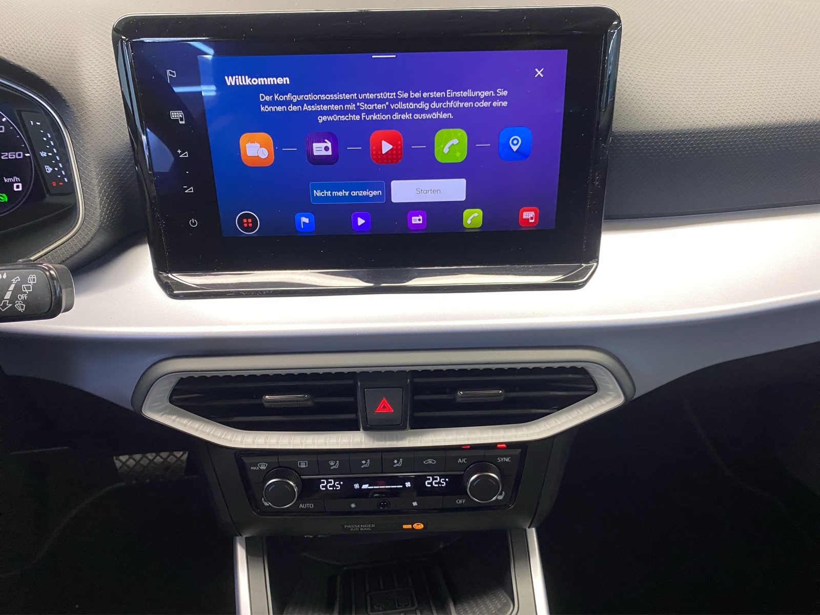 SEAT Arona 1.0 TSI Eco Hola FR DSG-image-10