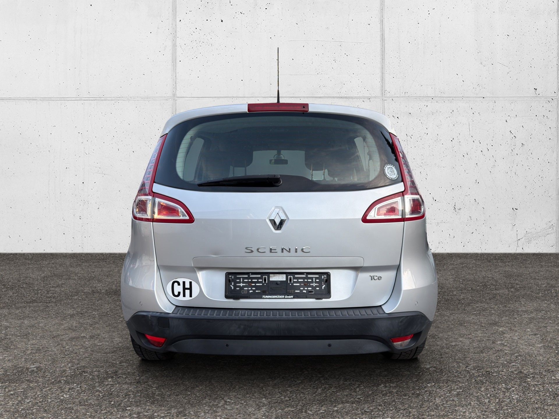 RENAULT Scénic 1.4 16V Turbo Privilège-image-6