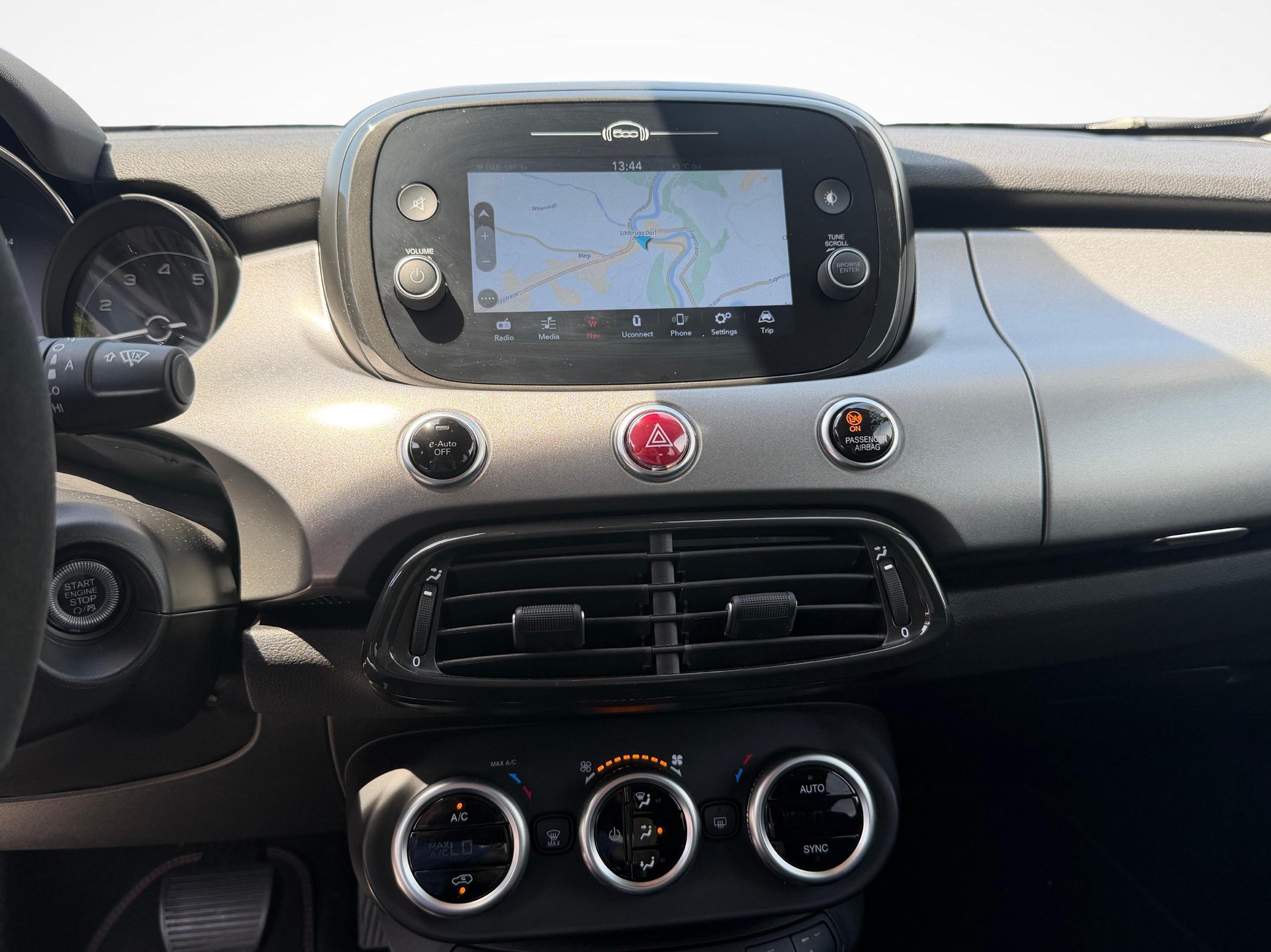 FIAT 500 X 1.5 Hybrid Sport-image-6