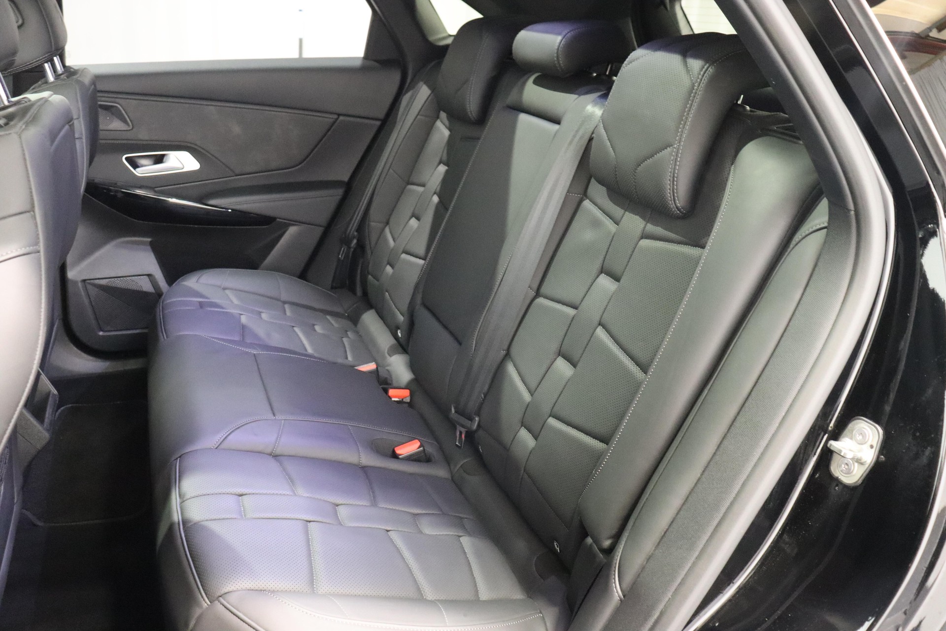 DS AUTOMOBILES 7 Crossback 1.6 E-Tense Rivoli 4x4-image-5