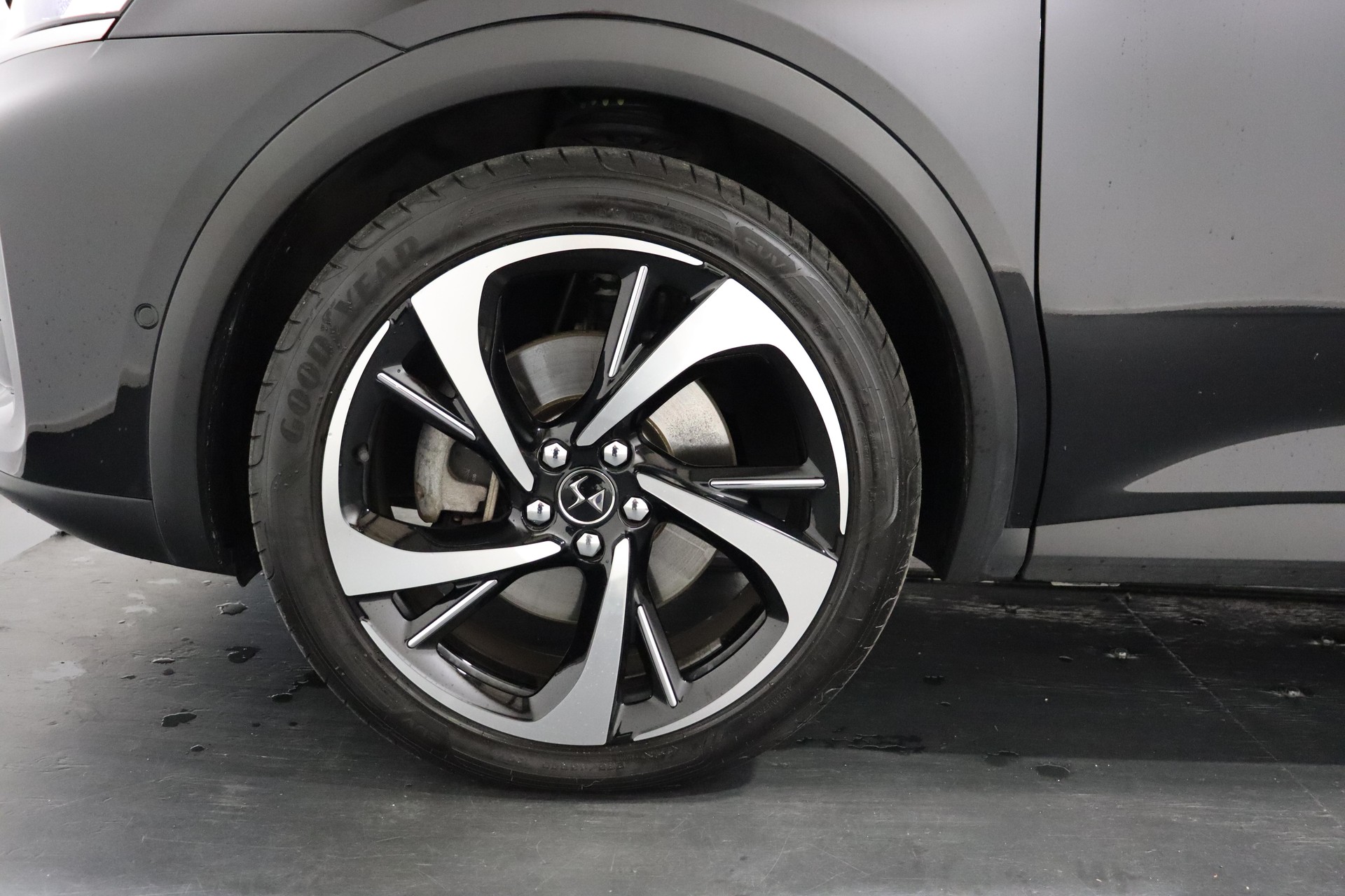 DS AUTOMOBILES 7 Crossback 1.6 E-Tense Rivoli 4x4-image-8