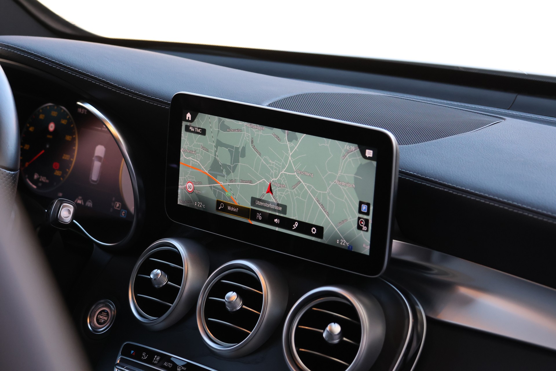 MERCEDES-BENZ GLC 300 AMG Line 4Matic 9G-Tronic (CH) + 2.4T AHK-image-20