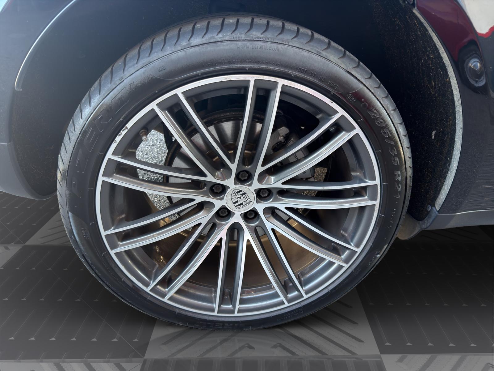 PORSCHE Macan S PDK-image-18
